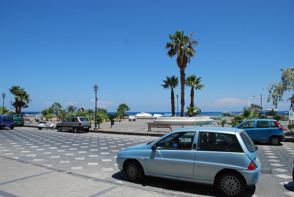 Vulcanoconsult Appartamenti Spiaggia Lipari  Buitenkant foto