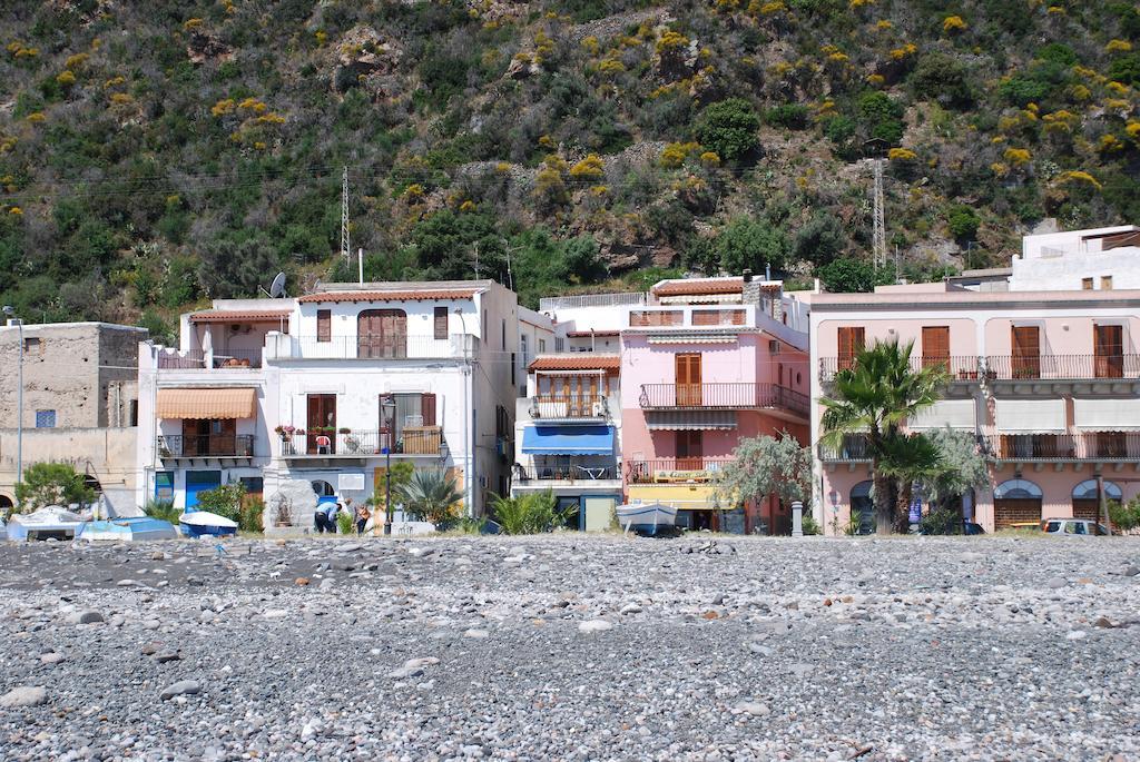 Vulcanoconsult Appartamenti Spiaggia Lipari  Buitenkant foto