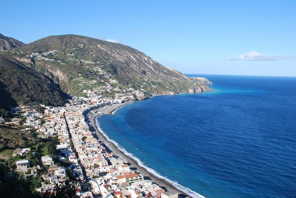 Vulcanoconsult Appartamenti Spiaggia Lipari  Buitenkant foto