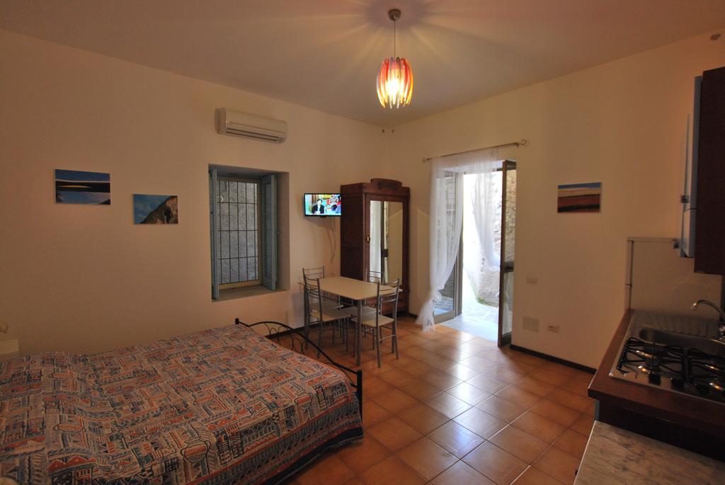 Vulcanoconsult Appartamenti Spiaggia Lipari  Kamer foto